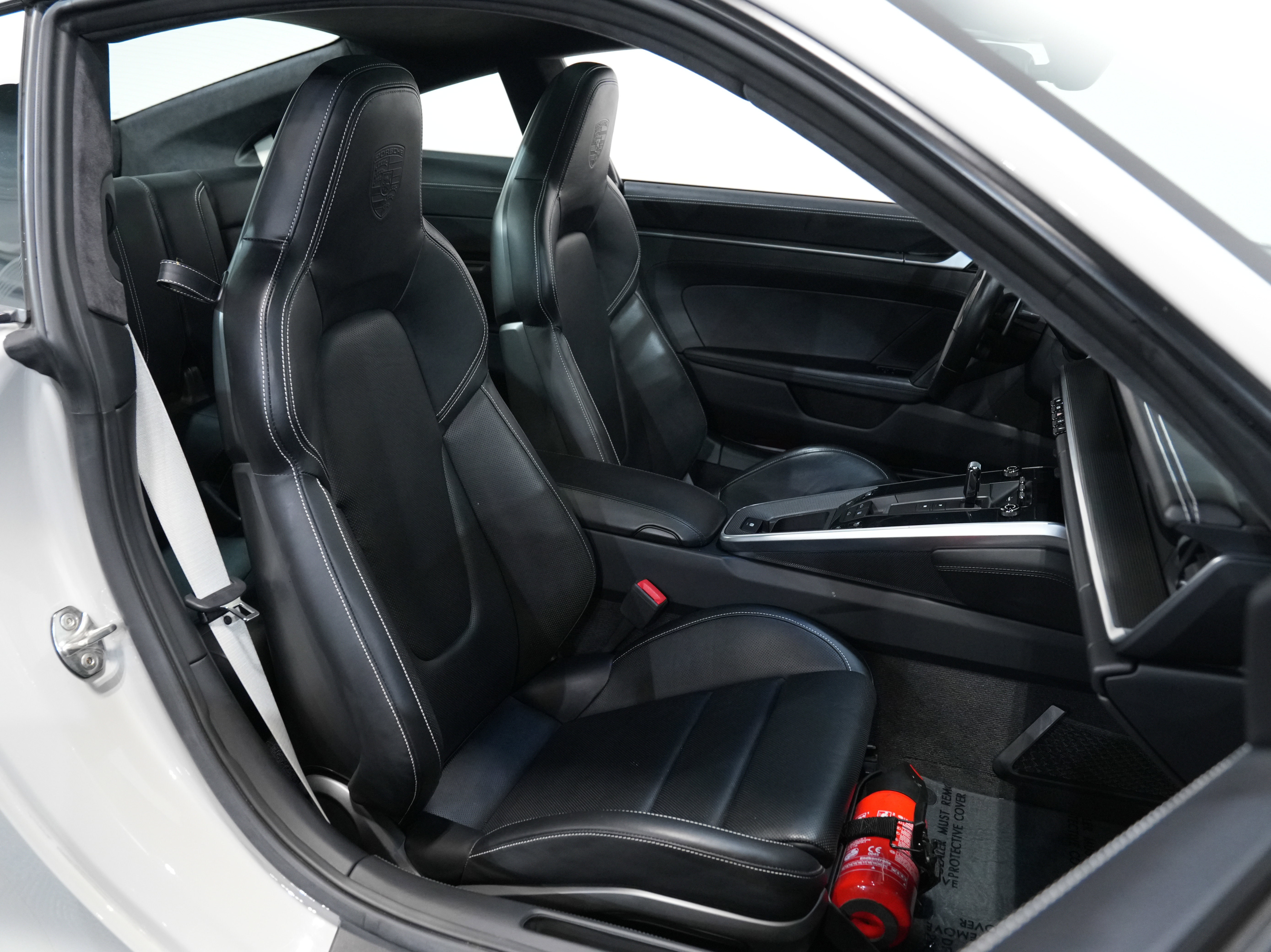 Used 2020 Porsche 911 Carrera 4S image 32