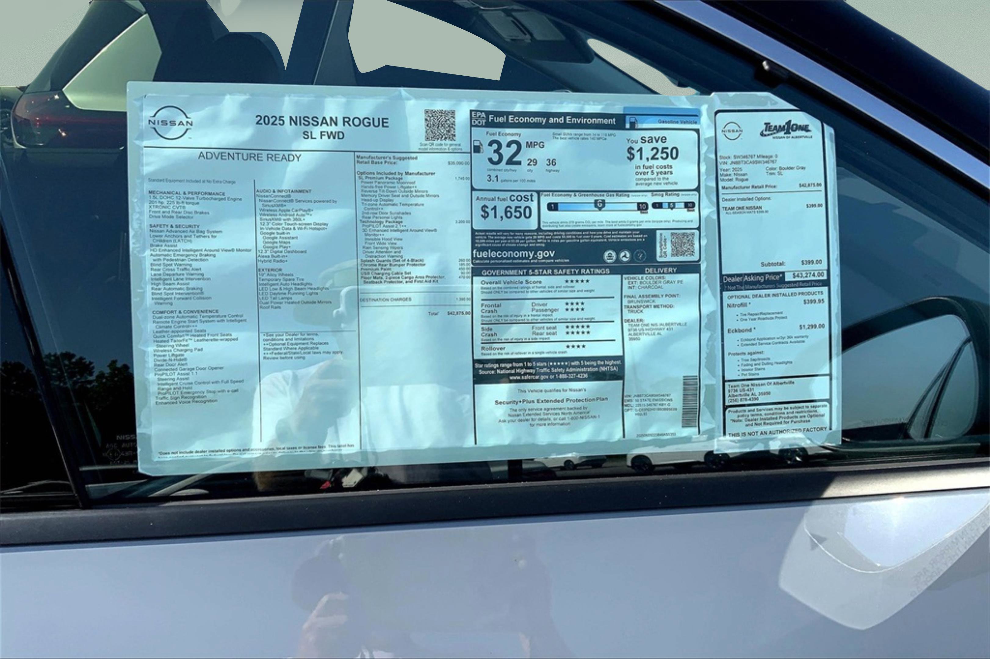 New 2025 Nissan Rogue SL w/ Tech Package image 15