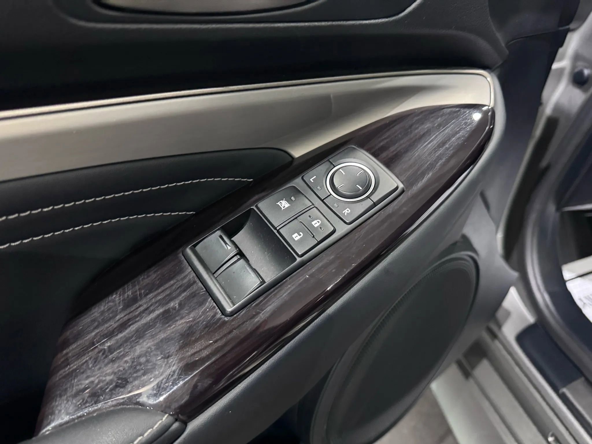 Used 2015 Lexus RC 350 AWD image 18