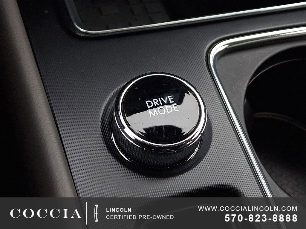 Certified 2025 Lincoln Corsair Reserve image 25