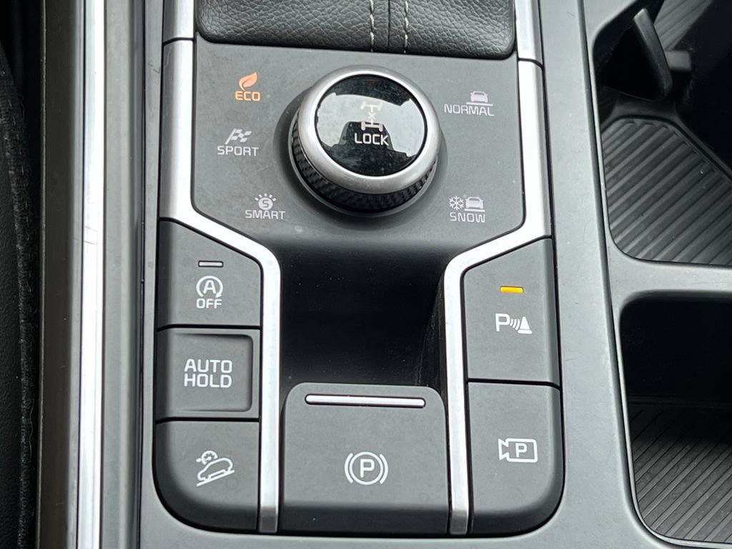 Used 2025 Kia Sorento S w/ Panoramic Sunroof Package image 26
