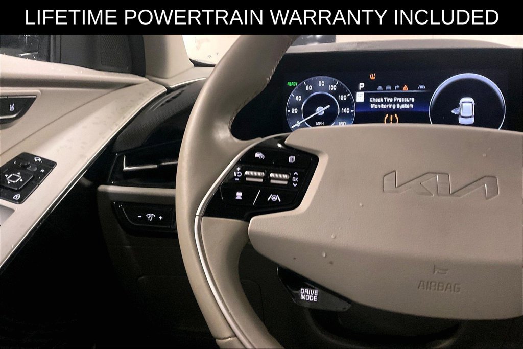 Used 2024 Kia Niro Wave FWD image 16