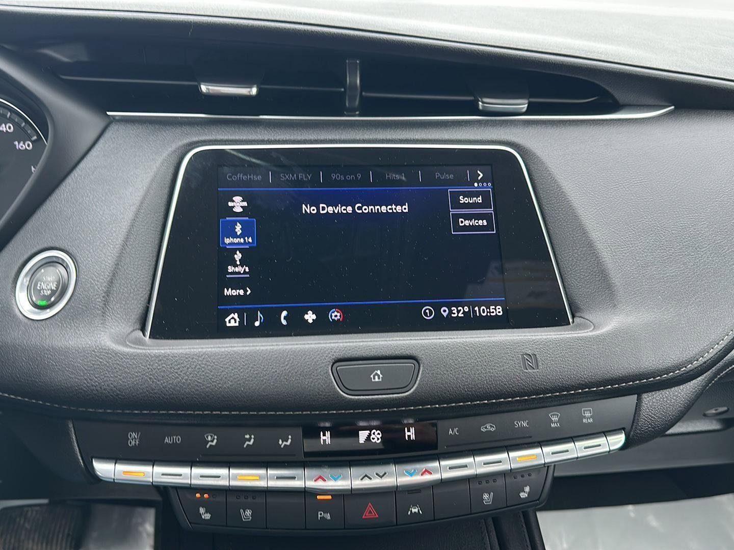 Used 2020 Cadillac XT4 Premium Luxury image 15