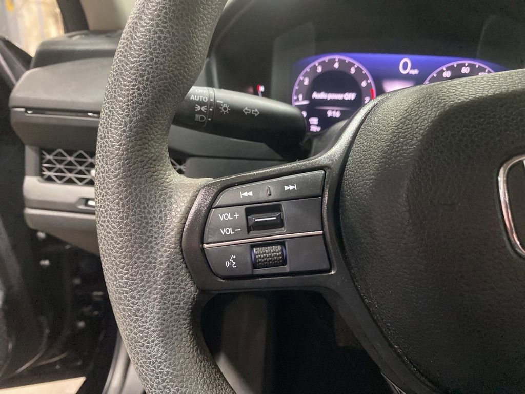 Certified 2023 Honda Accord EX image 24