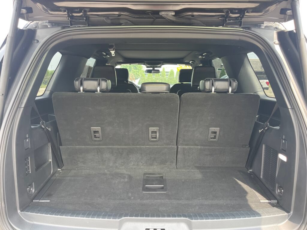 Used 2023 Ford Expedition Platinum AWD/4WD image 27