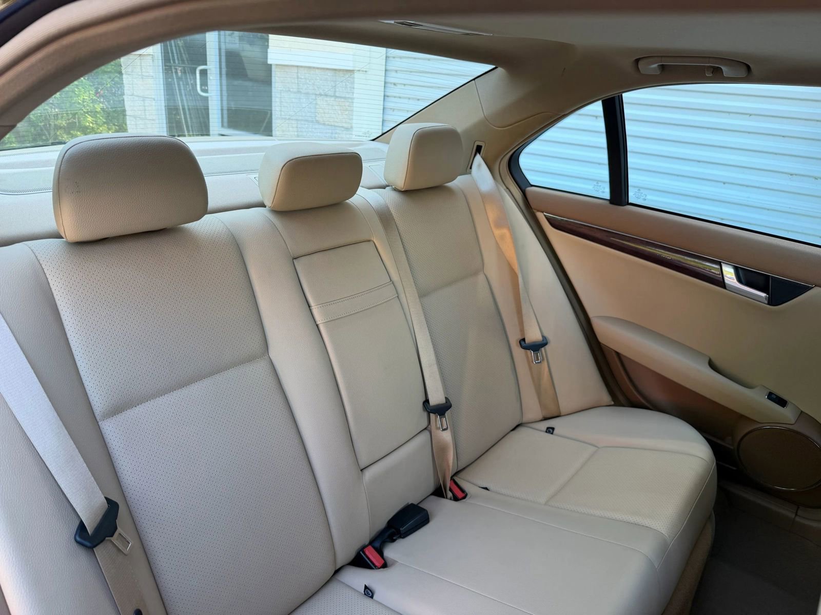 Used 2008 Mercedes-Benz C 300 Sedan image 22