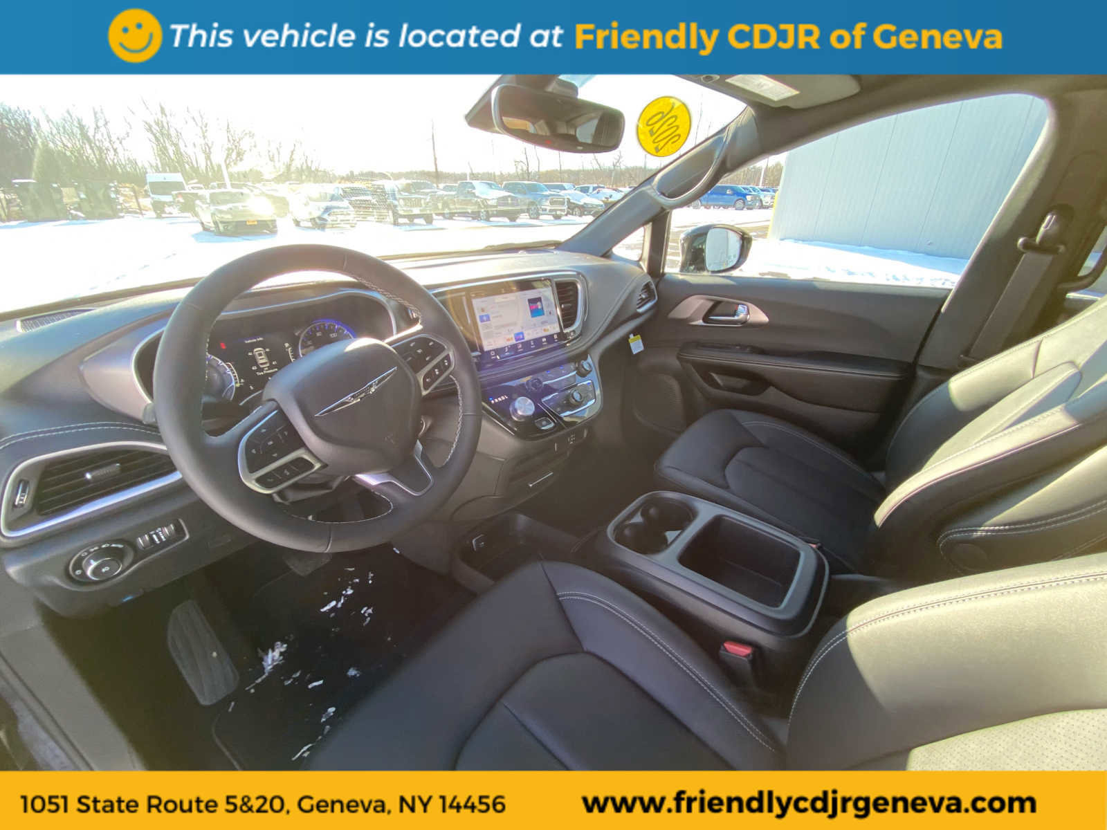 New 2026 Chrysler Pacifica Select image 16