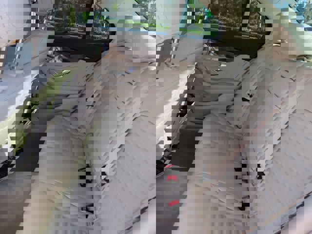 Used 2015 Mercedes-Benz C 300 4MATIC Sedan image 13