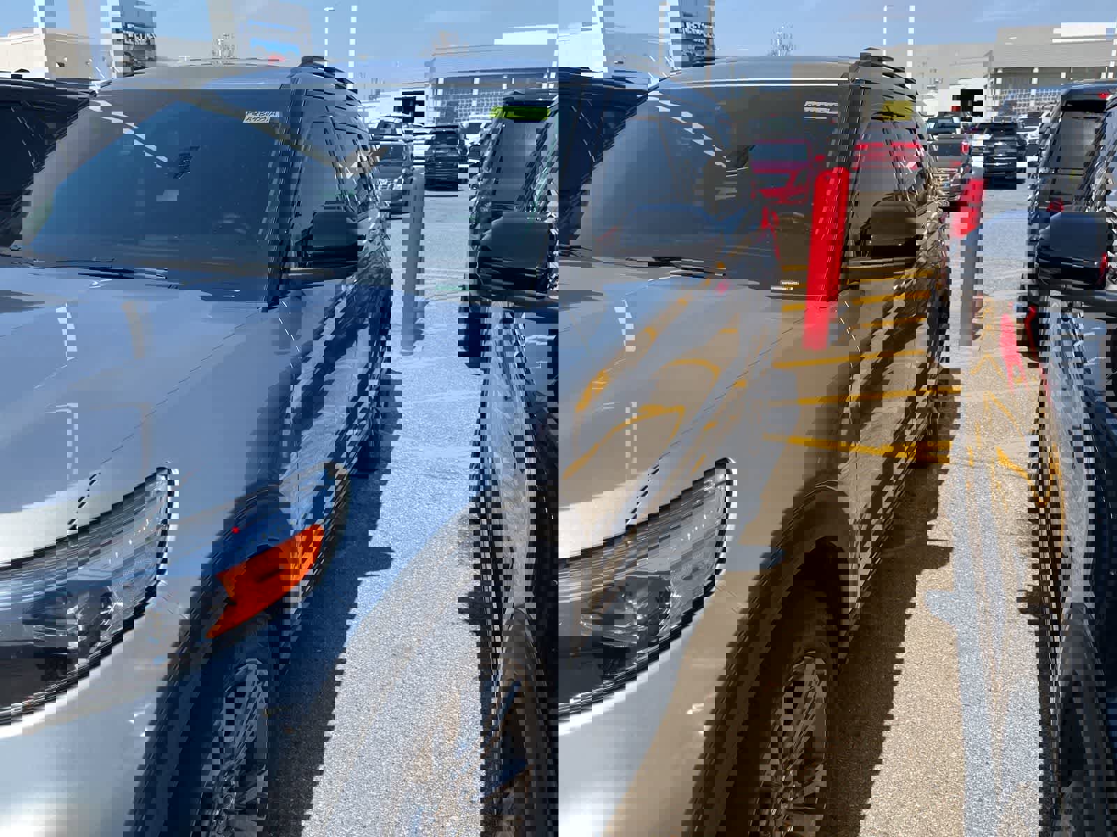 Certified 2023 Ford Explorer XLT w/ Equipment Group 202A image 5