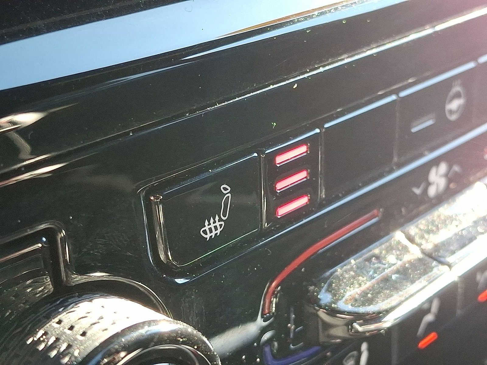 Used 2023 Jeep Grand Cherokee Altitude image 25