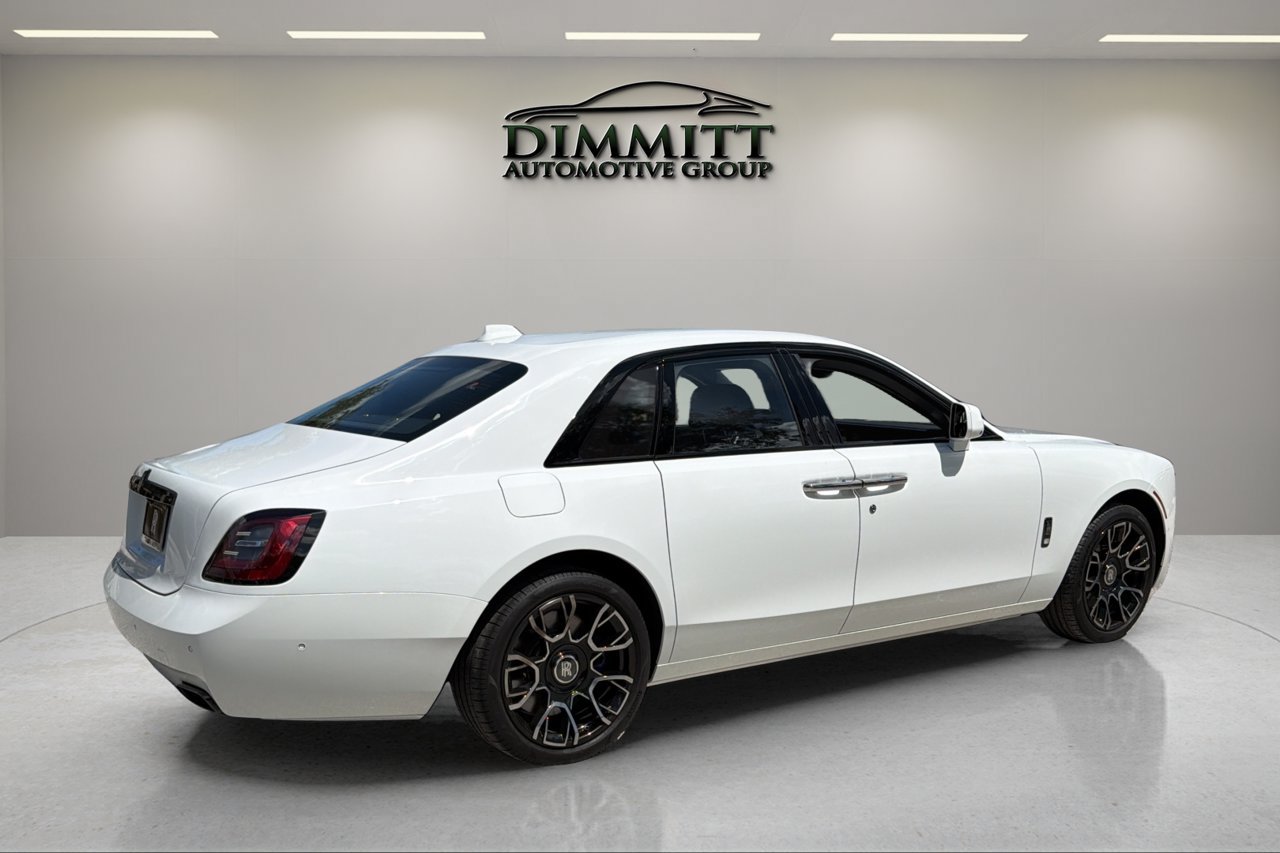 Used 2022 Rolls-Royce Ghost Black Badge AWD/4WD image 2