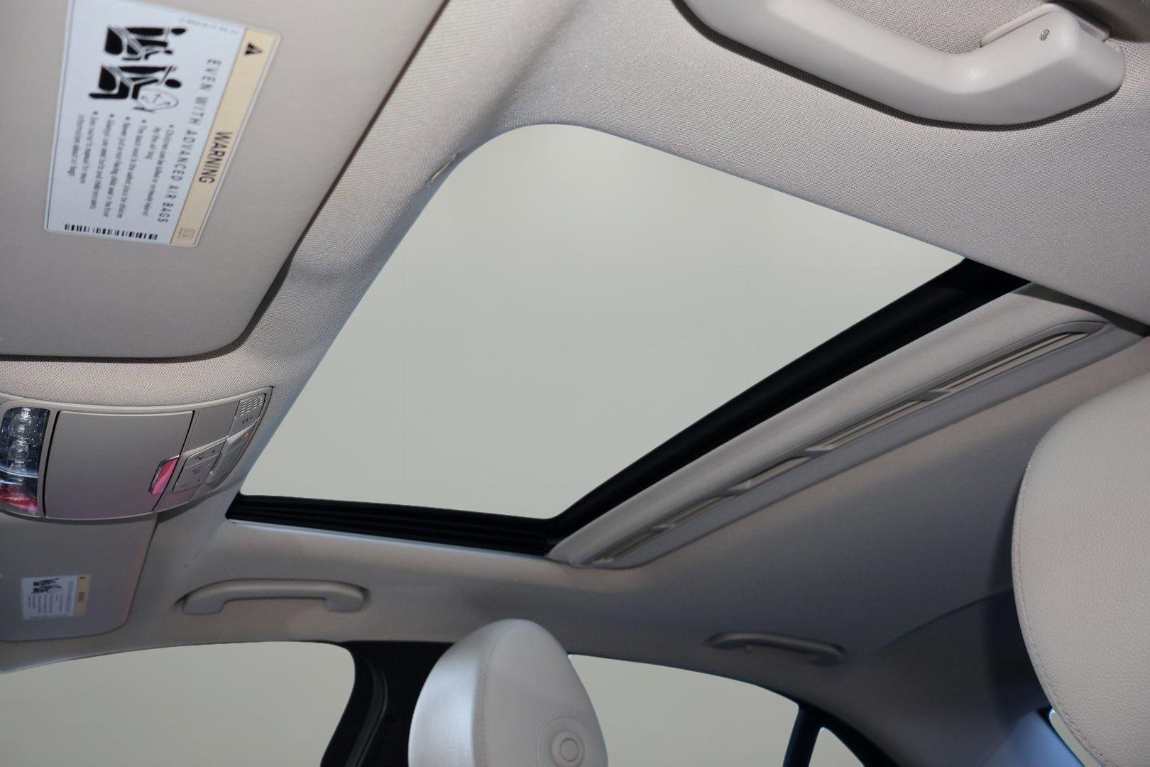 Used 2018 Mercedes-Benz E 300 image 26