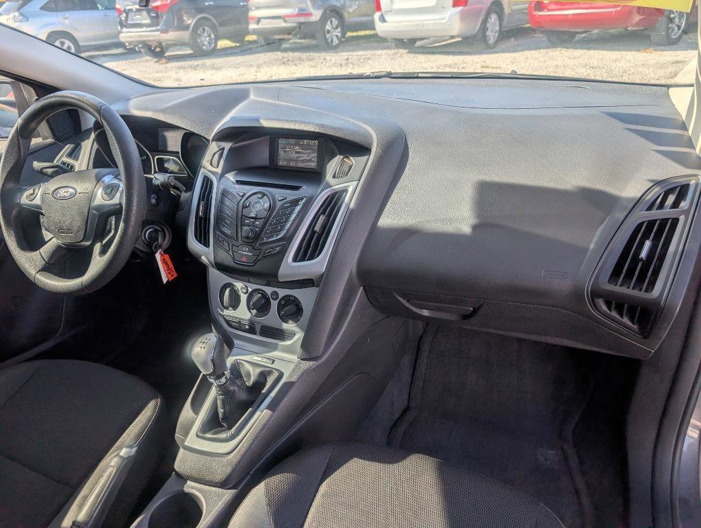 Used 2012 Ford Focus SE image 14