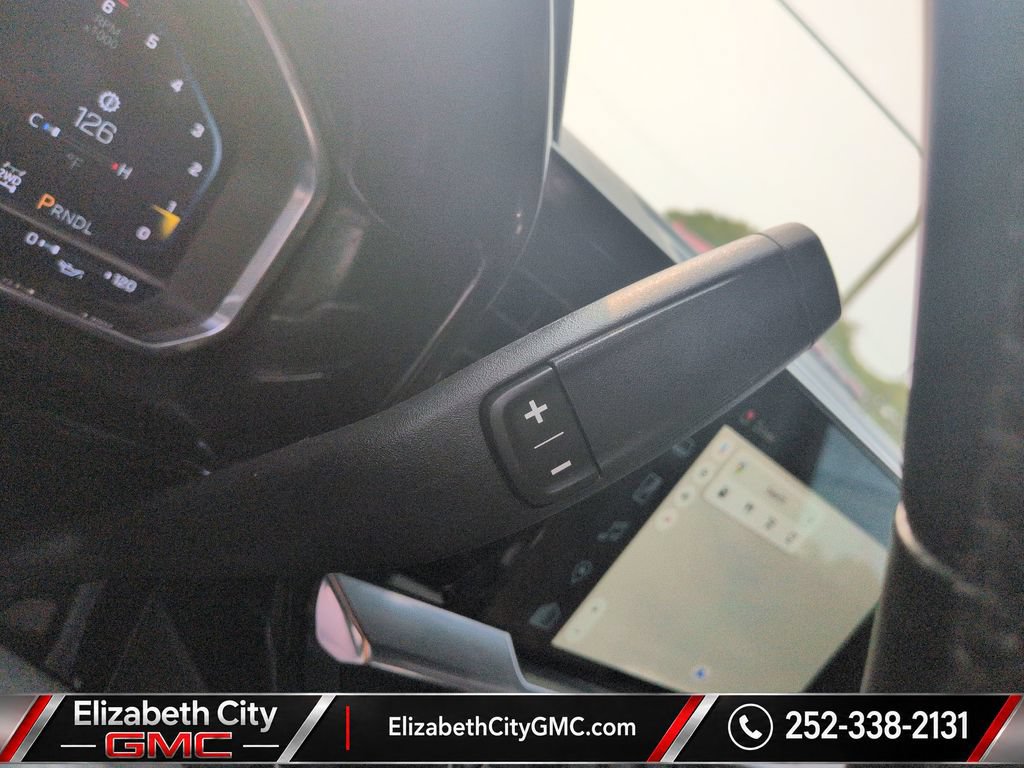 Used 2024 Chevrolet Silverado 1500 LT AWD/4WD image 13