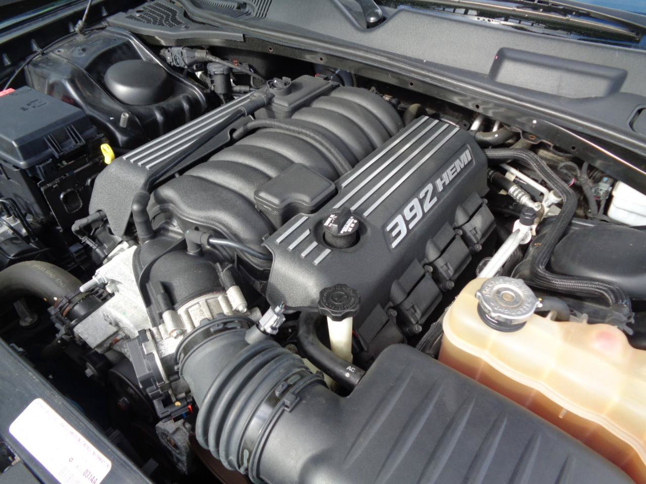 Used 2013 Dodge Challenger SRT8 w/ Harman Kardon Audio Group RWD image 17