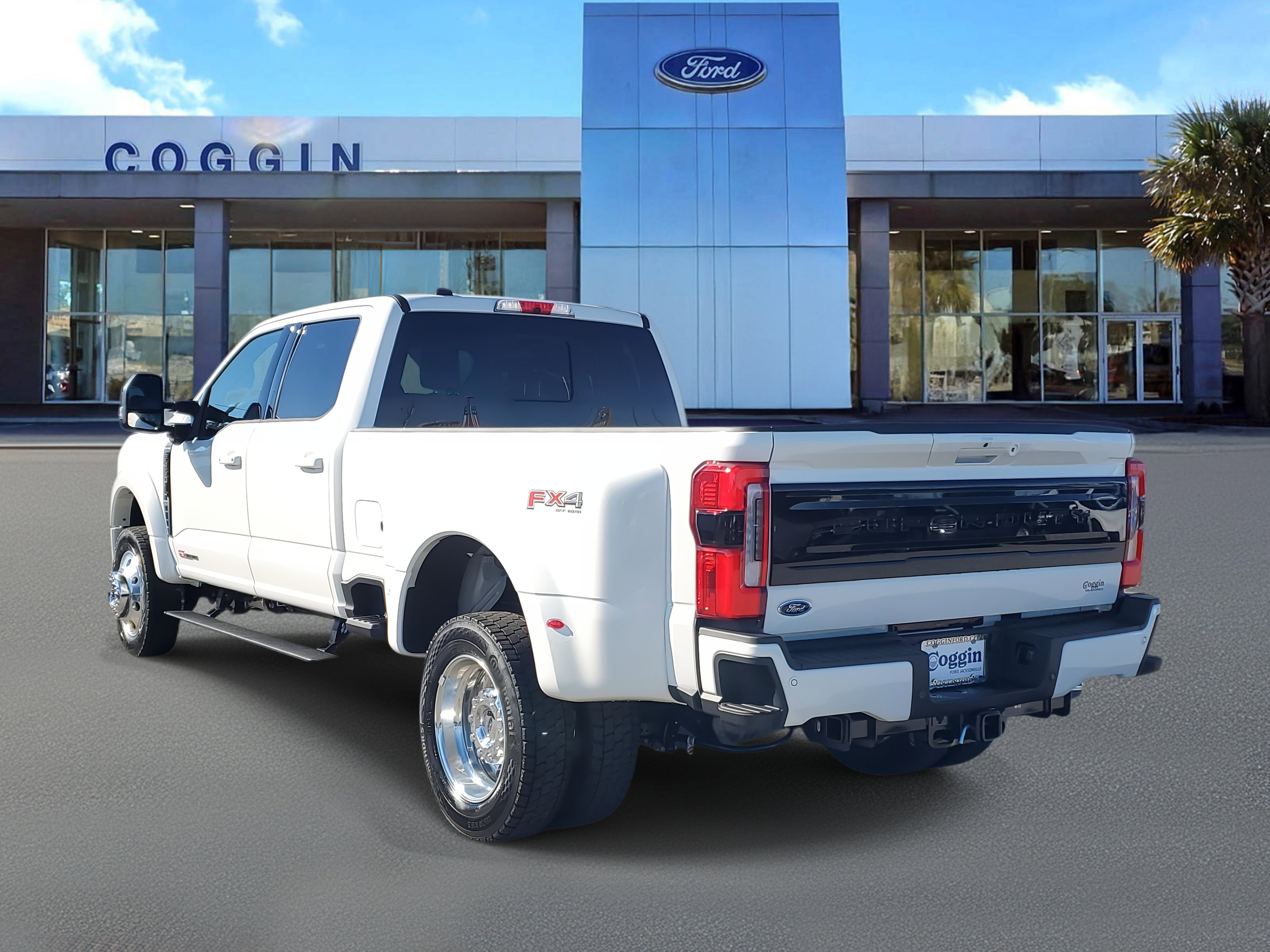New 2026 Ford F450 Platinum image 2