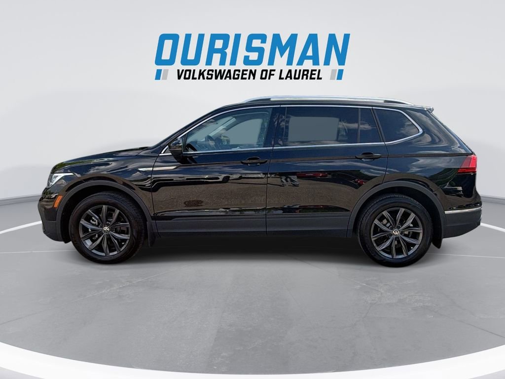 Used 2024 Volkswagen Tiguan SE AWD/4WD image 5