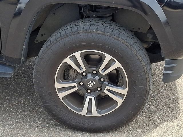 Used 2021 Toyota Tacoma SR5 image 30