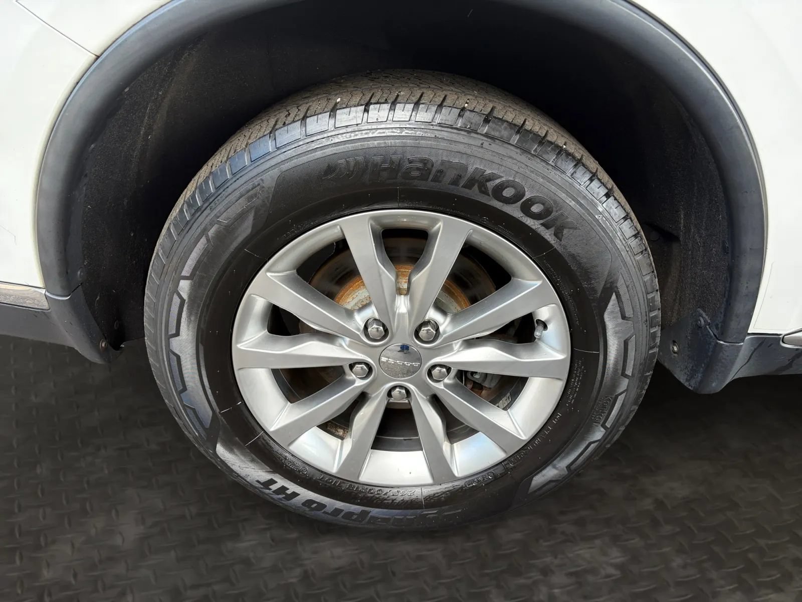 Used 2018 Dodge Durango SXT w/ Quick Order Package 2BB AWD/4WD image 39