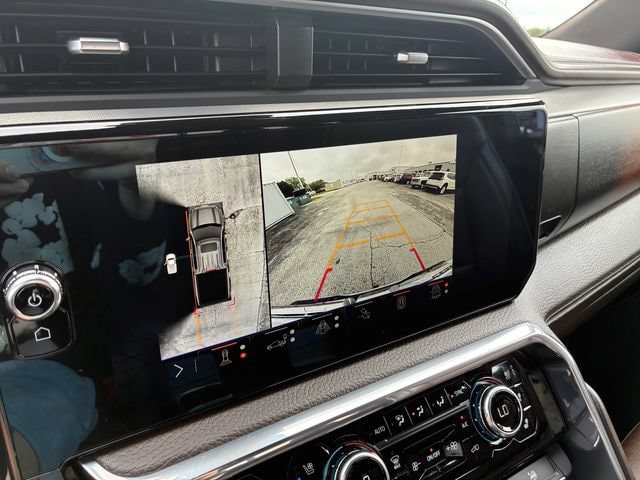 Used 2024 GMC Sierra 1500 Denali w/ Technology Package AWD/4WD image 29
