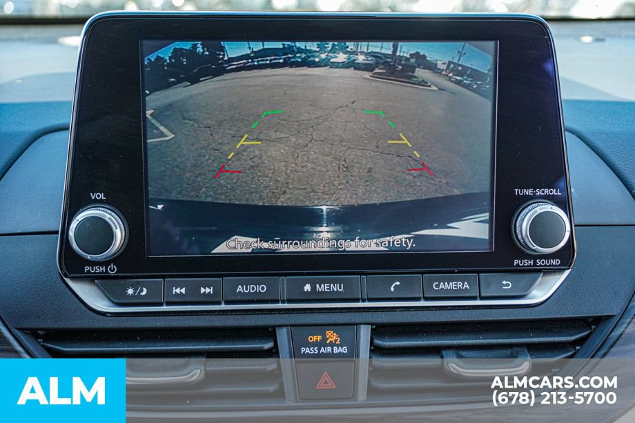 Used 2025 Nissan Altima 2.5 SV FWD image 34