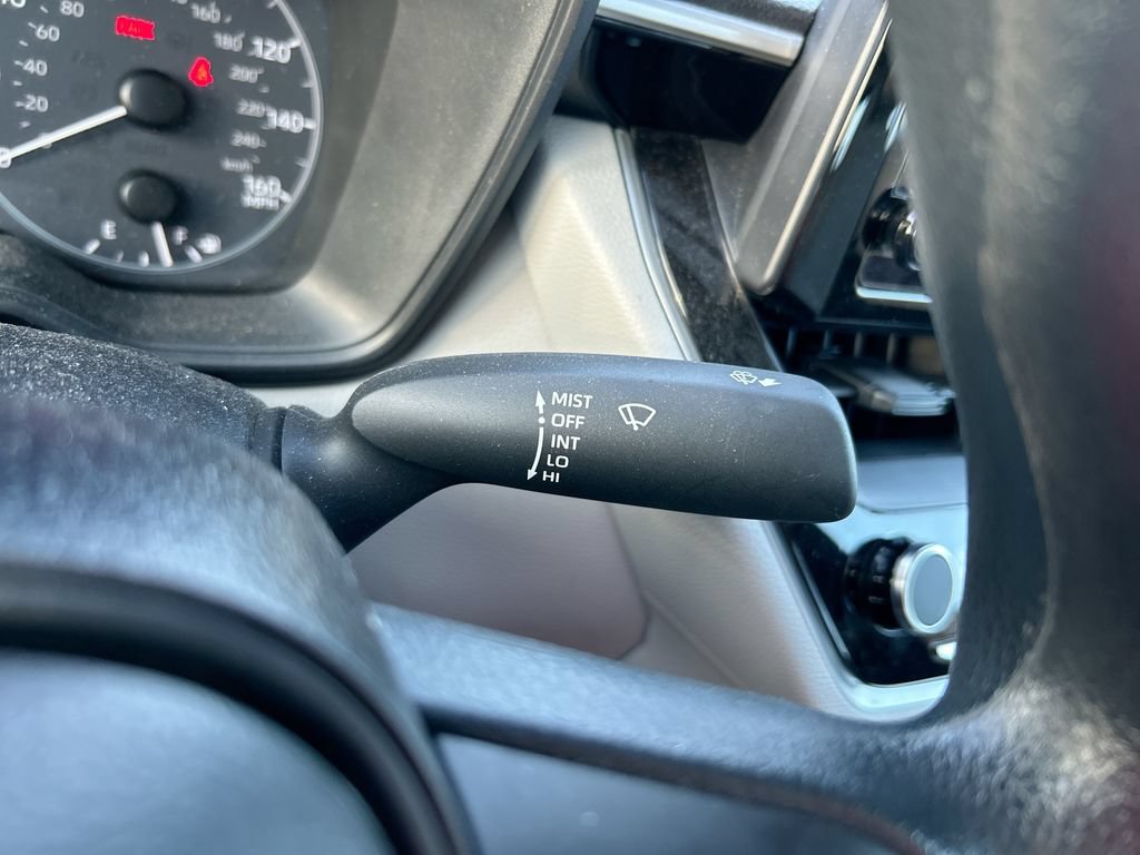Used 2024 Toyota Corolla Cross L FWD image 18