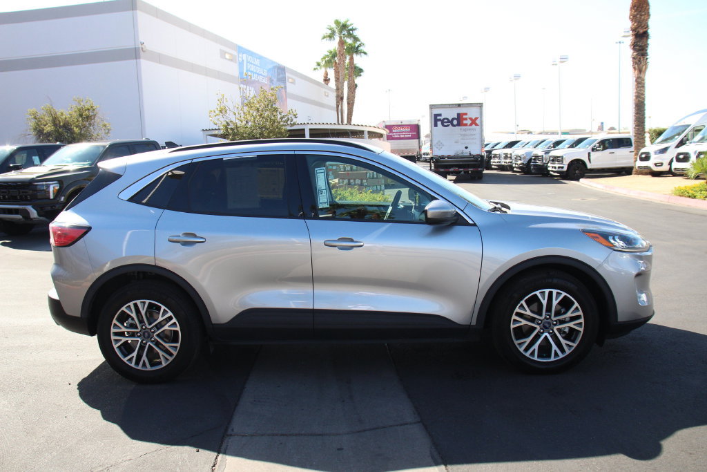 Certified 2022 Ford Escape SEL FWD image 10