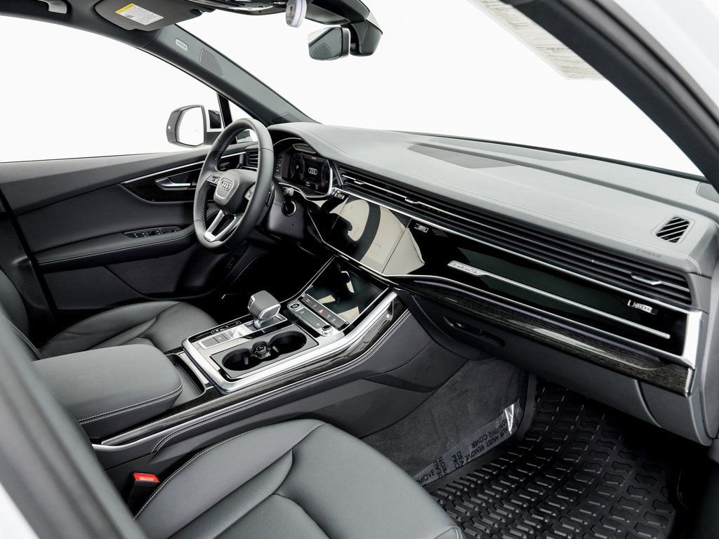 Used 2025 Audi Q7 3.0T Premium Plus w/ Premium Plus Package image 20