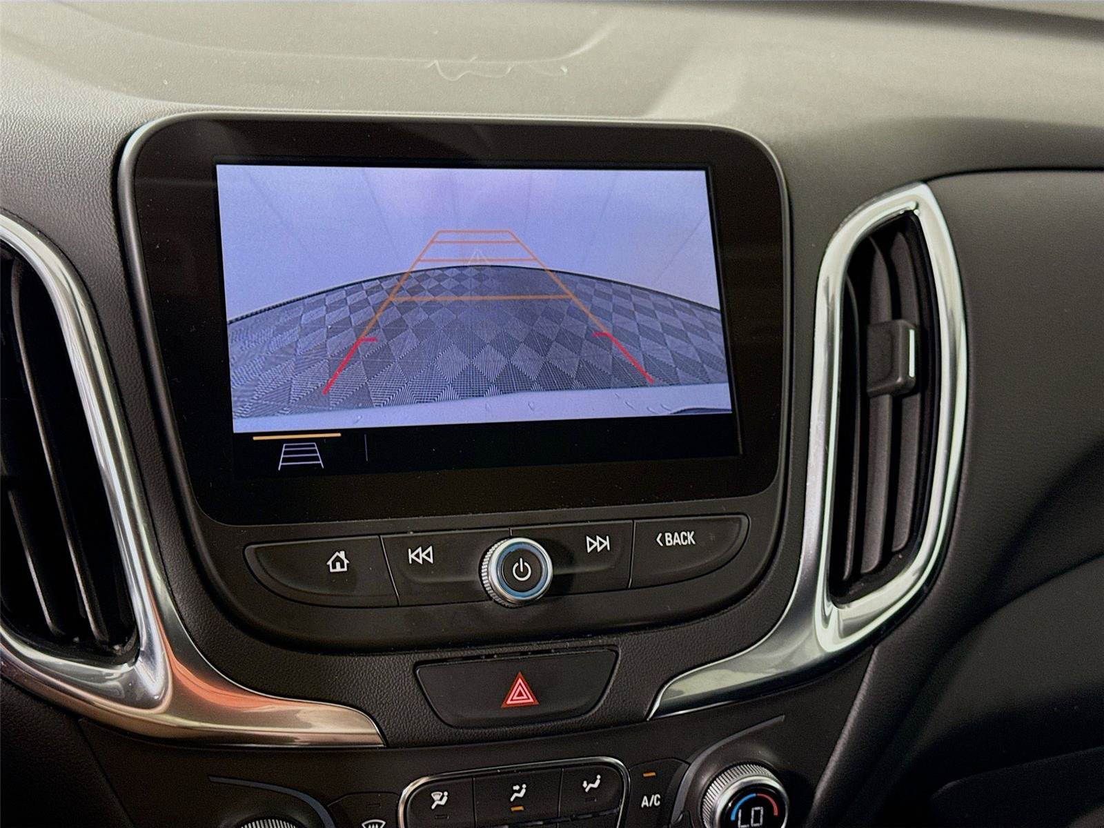 Used 2021 Chevrolet Equinox LT FWD image 8