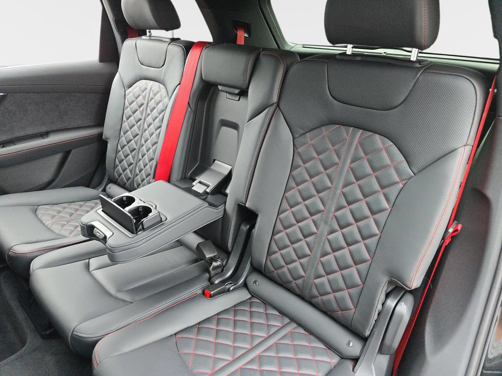 Used 2026 Audi Q7 3.0T Prestige w/ Prestige Package AWD/4WD image 15