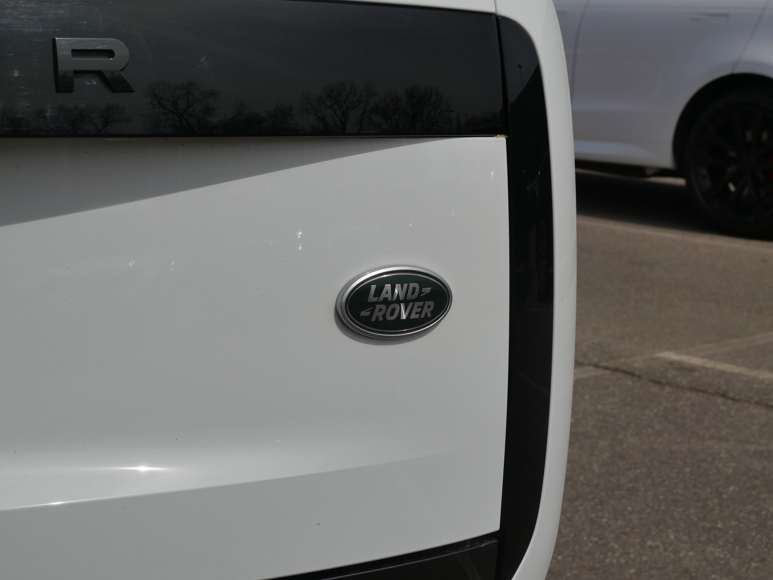 Certified 2023 Land Rover Range Rover SE AWD/4WD image 11