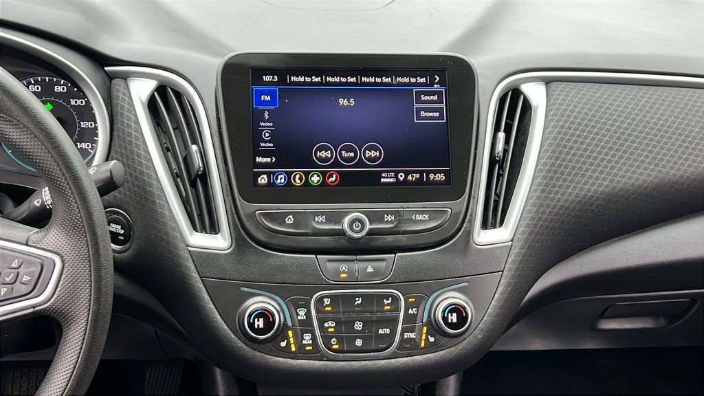 Used 2023 Chevrolet Malibu LT image 18
