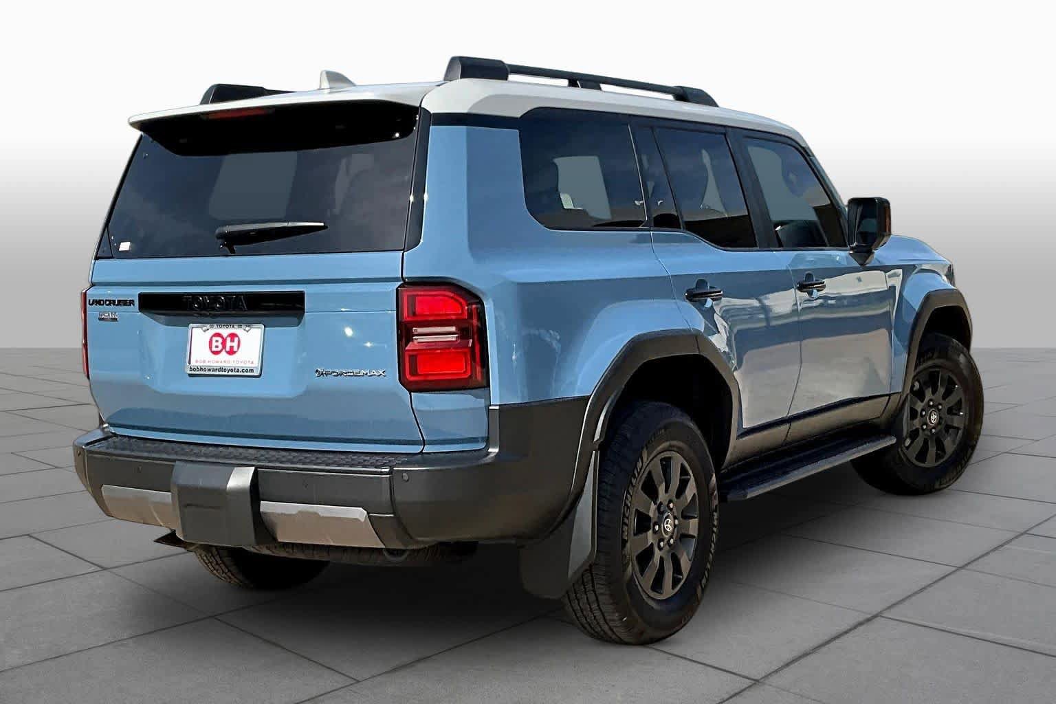 Used 2024 Toyota Land Cruiser image 13