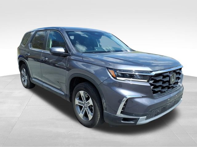 Used 2025 Honda Pilot EX-L image 15