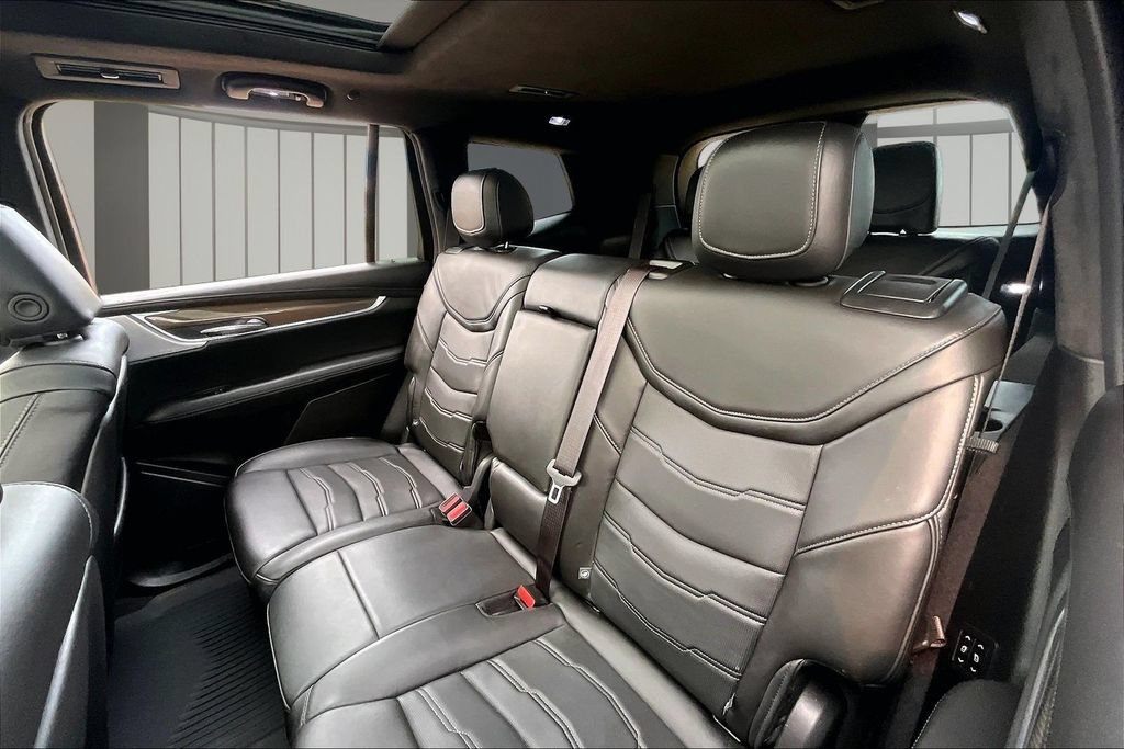 Used 2025 Cadillac XT6 Premium Luxury w/ Platinum Package AWD/4WD image 26