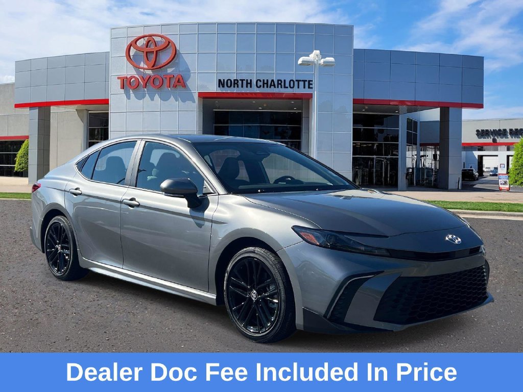 Used 2026 Toyota Camry SE FWD 360° Tour