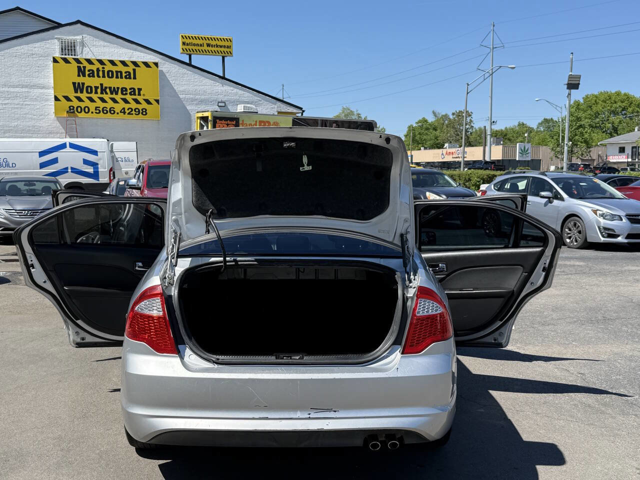 Used 2012 Ford Fusion SE FWD image 22