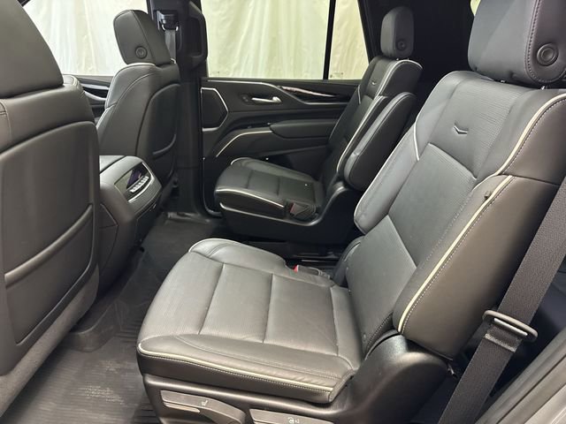 Used 2024 Cadillac Escalade Sport w/ LPO, ONYX Package AWD/4WD image 13