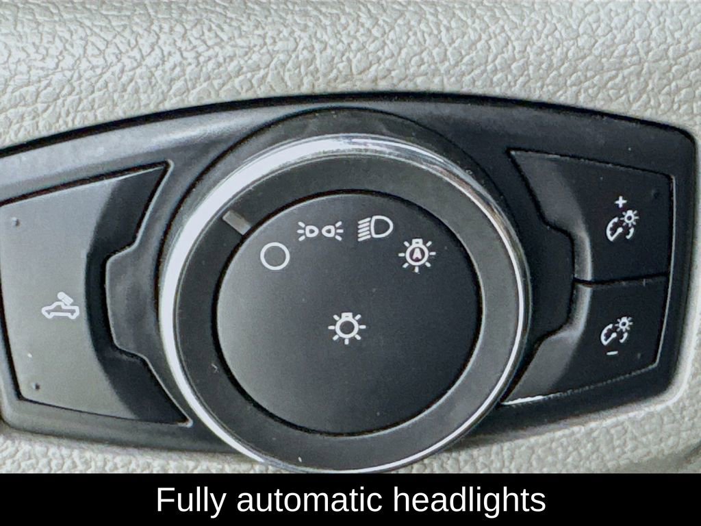 Used 2017 Ford F250 XLT AWD/4WD image 14