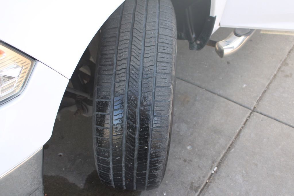 Used 2016 RAM 1500 Classic SLT image 12