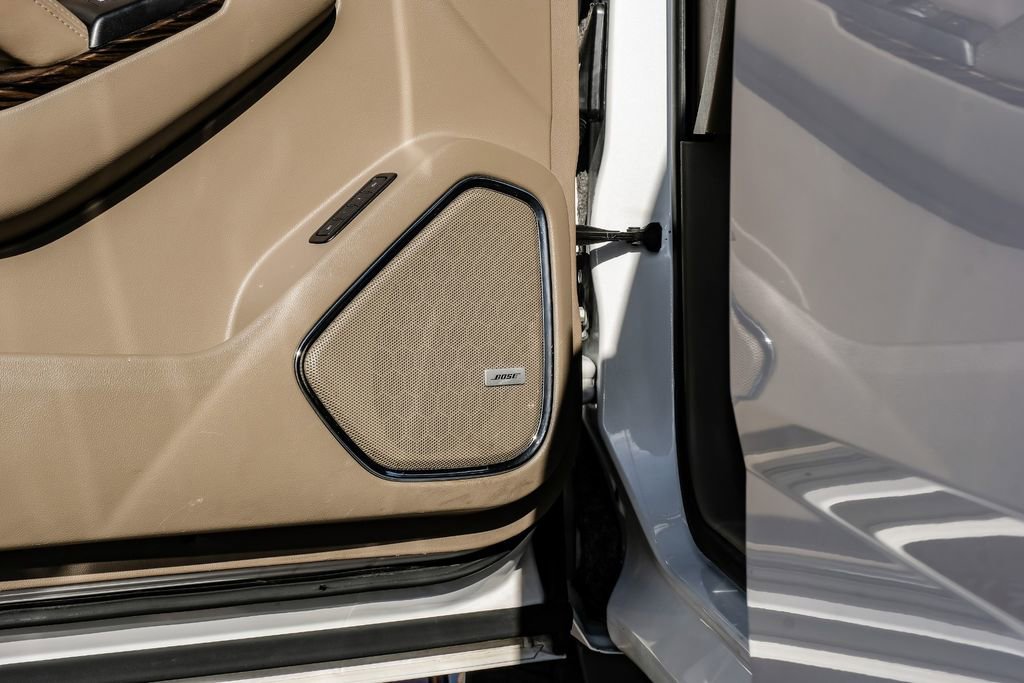 Used 2019 GMC Yukon SLT image 44