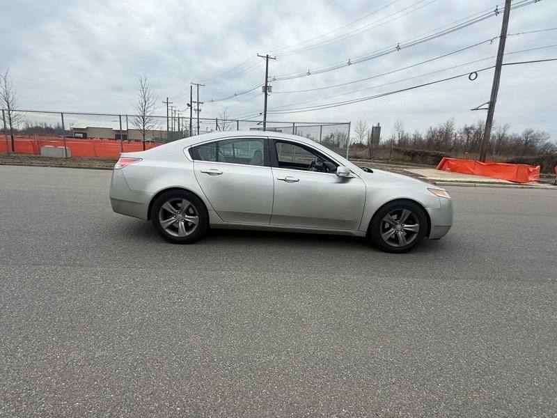 Used 2011 Acura TL w/ Technology Package image 9