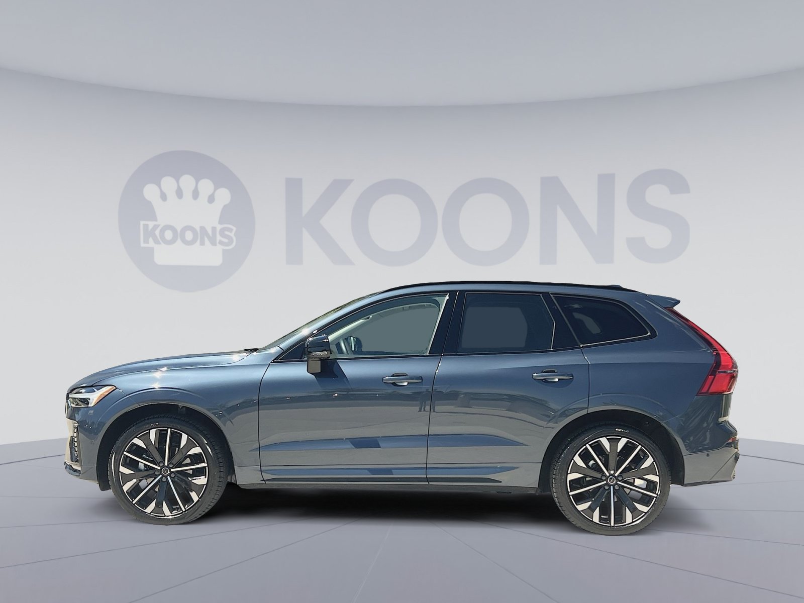 New 2026 Volvo XC60 B5 Ultra w/ Protection Package Premier AWD/4WD image 13