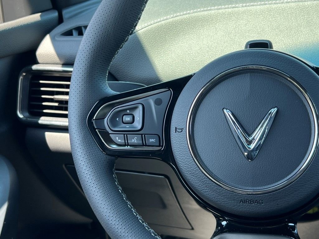 New 2025 VinFast VF 8 Plus image 26