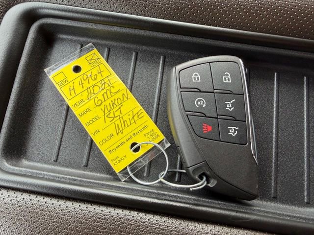 Used 2021 GMC Yukon SLT w/ SLT Premium Package image 48