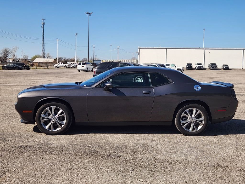 Used 2023 Dodge Challenger SXT w/ Cold Weather Group image 4