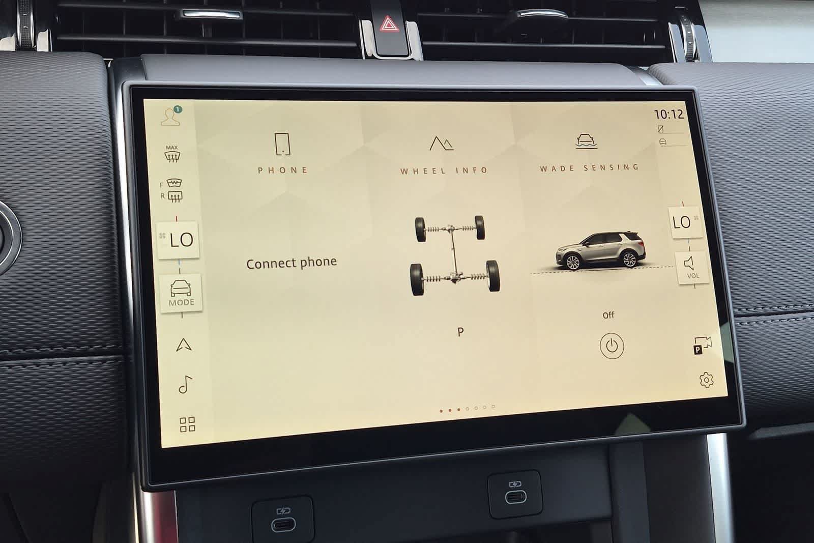 New 2026 Land Rover Discovery Sport Landmark AWD/4WD image 25