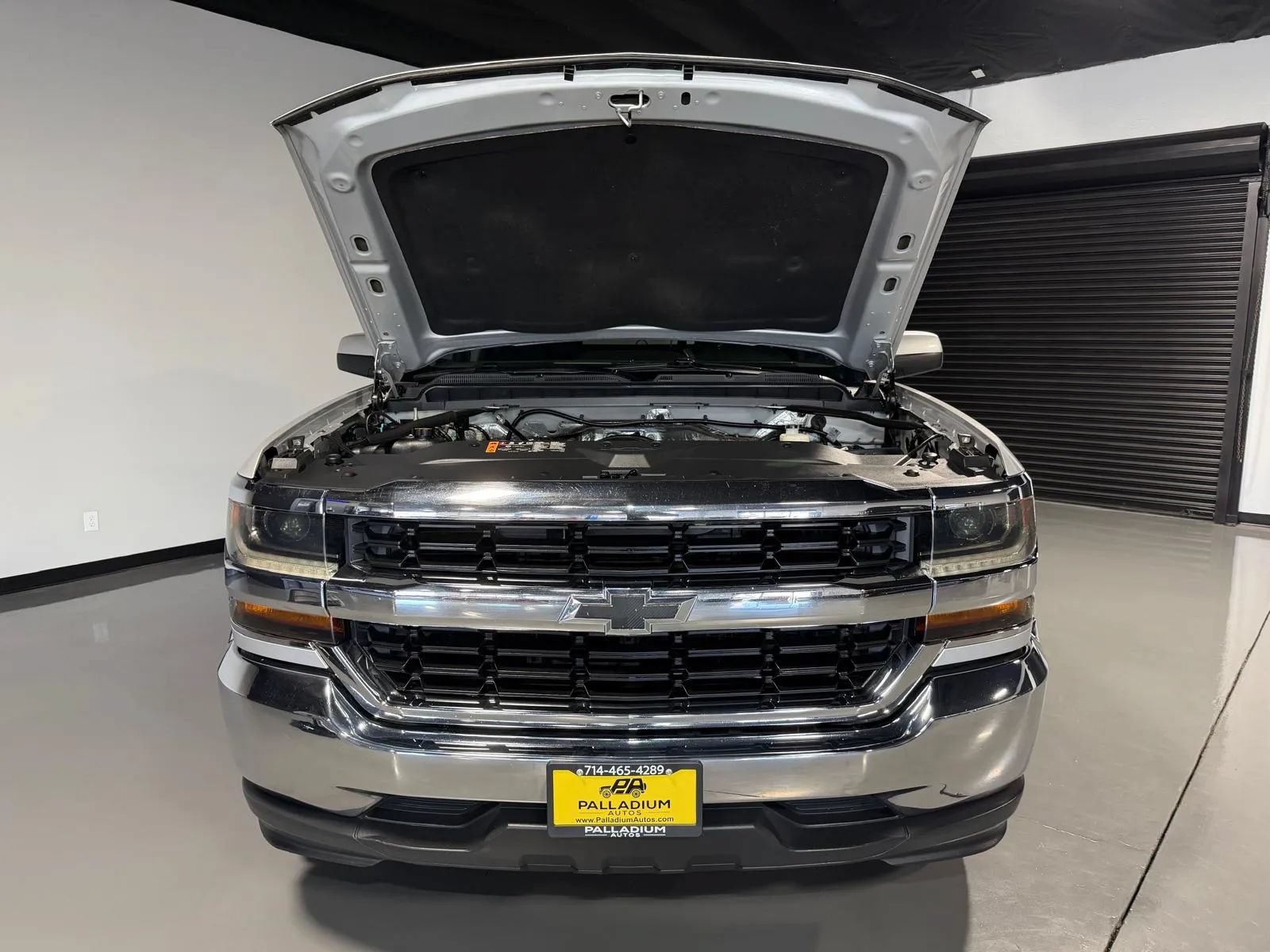 Used 2018 Chevrolet Silverado 1500 LT RWD image 7
