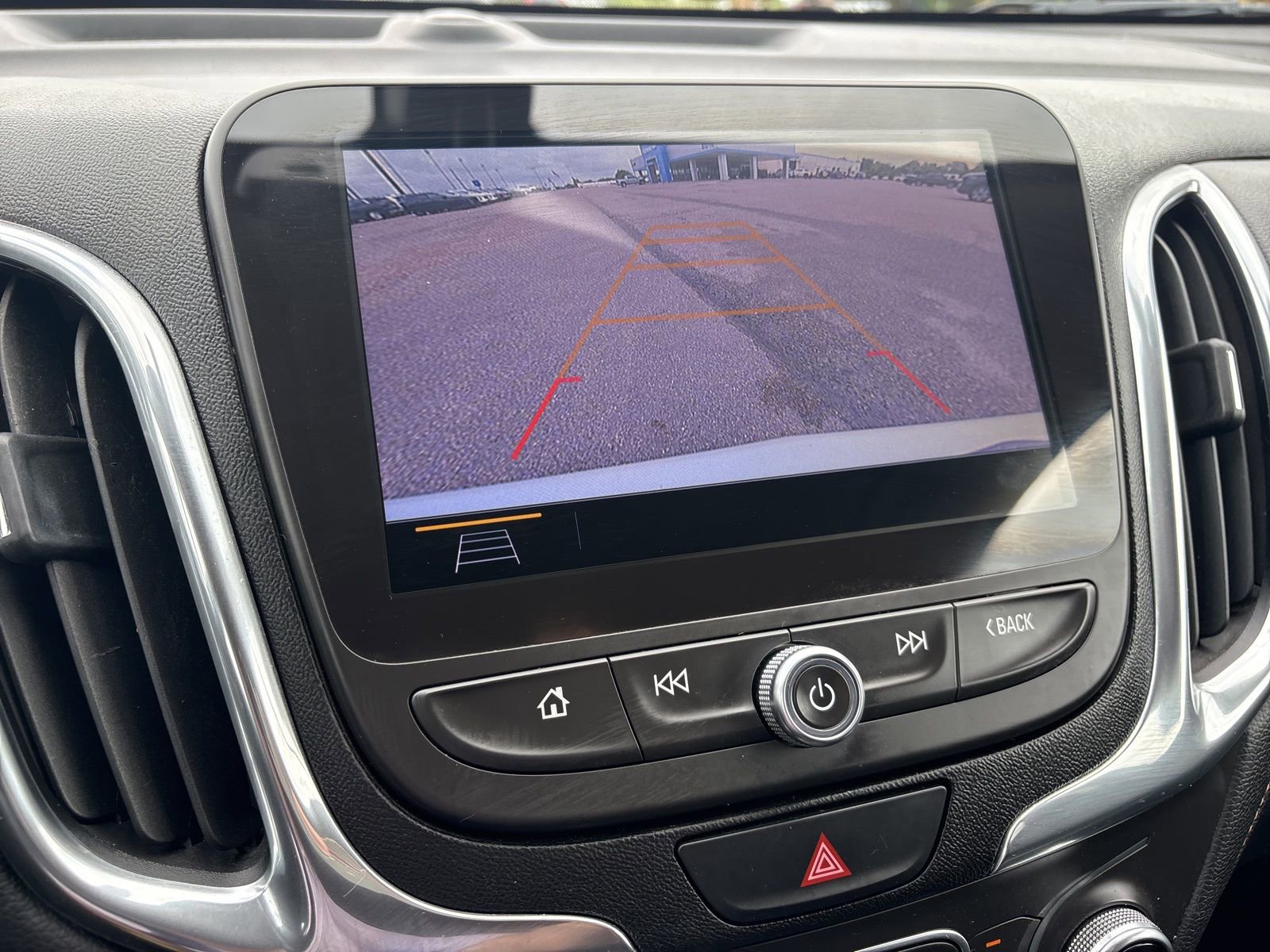 Used 2019 Chevrolet Equinox Premier image 23