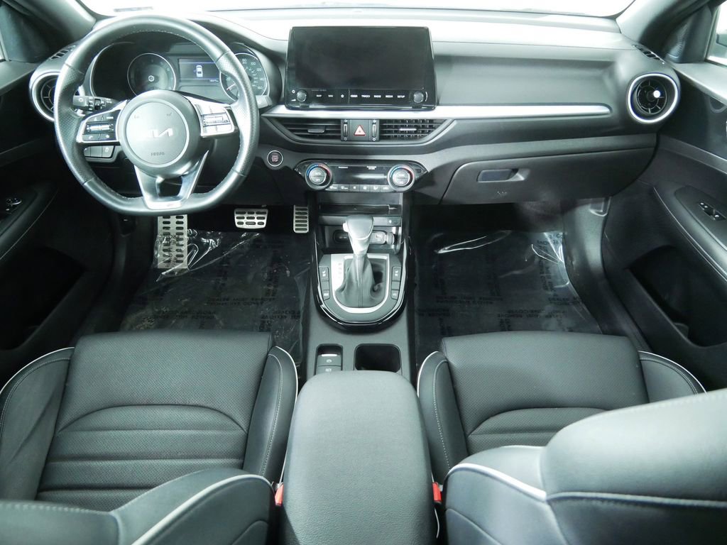 Certified 2023 Kia Forte GT-Line w/ GT-Line Premium Package image 19